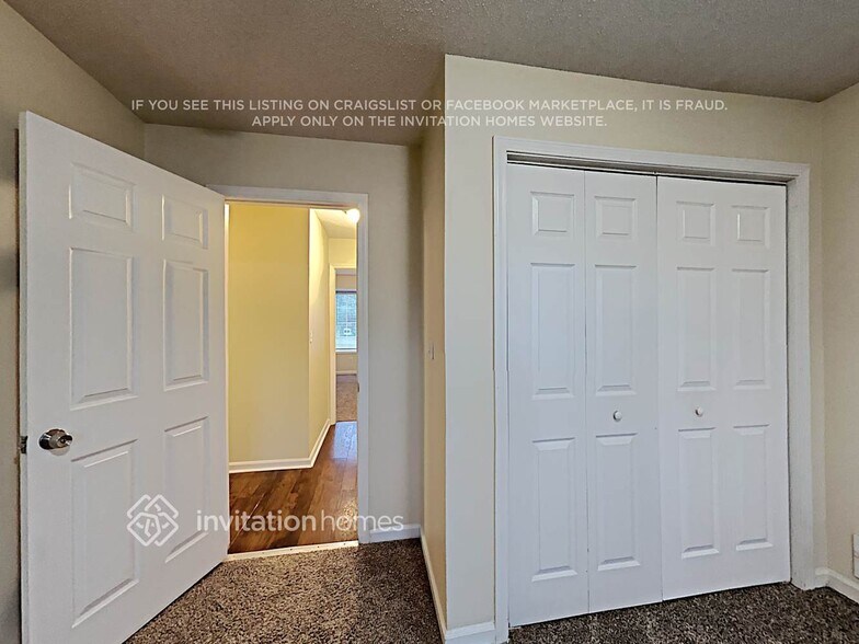 Building Photo - 235 Township Dr