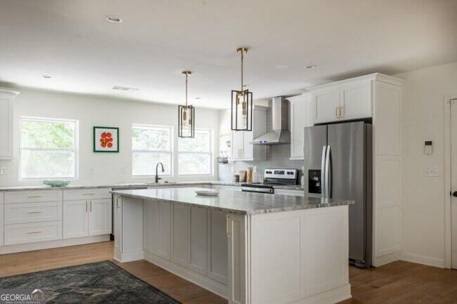 Building Photo - 3154 N Druid Hills Rd