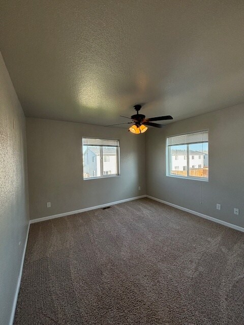 Building Photo - 3209 Decoy Ave