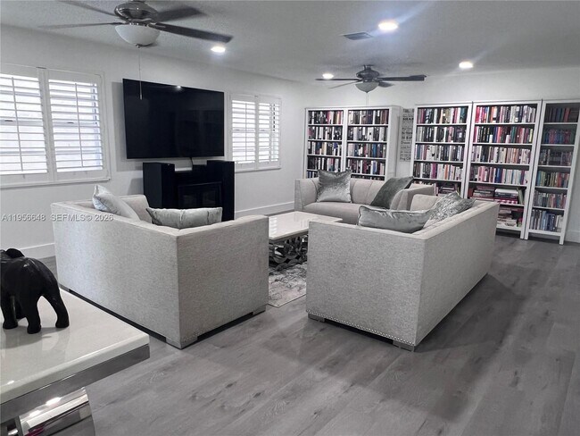 Building Photo - 7415 Coldstream Dr