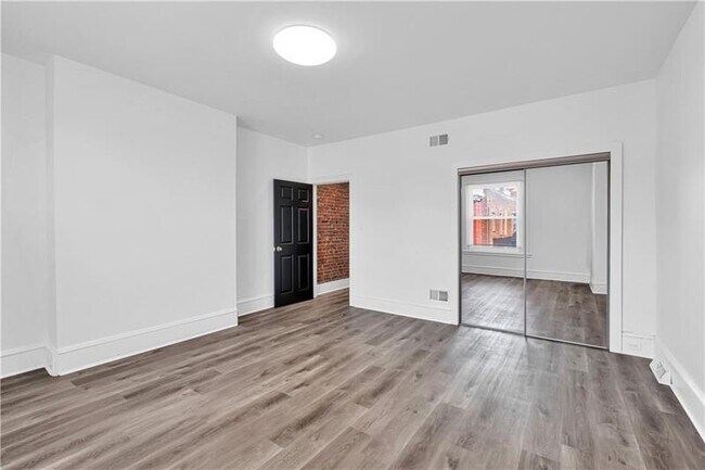 Building Photo - 3219 Kennett Sq