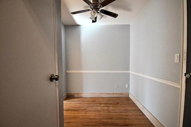 Building Photo - 900 Midland Ave