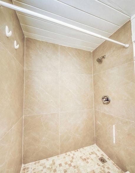 Building Photo - 225 S K St