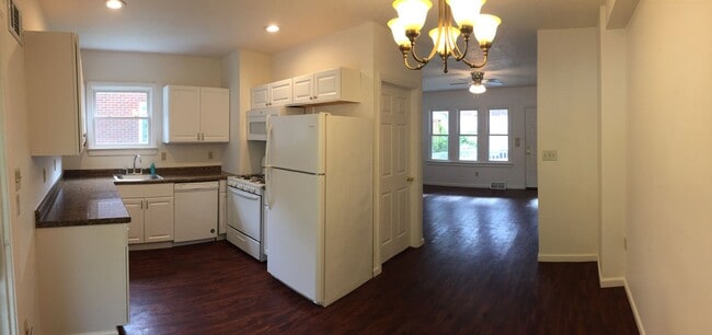 Building Photo - 2 Bedroom Shaler Single Family House