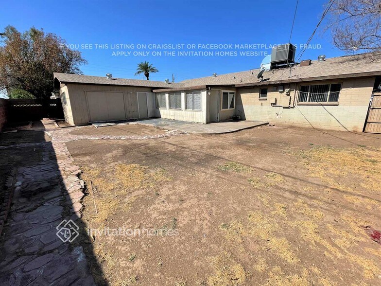Building Photo - 2909 N 42nd Ave