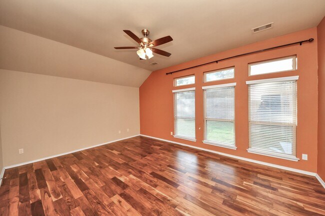 Building Photo - 2003 Sequoia Trail Ln