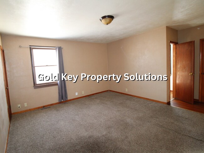 Building Photo - 2930 Fletcher St