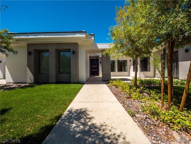 Building Photo - 7447 Yonie Ct