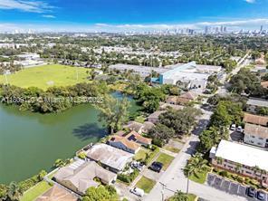 Building Photo - 1020 SW 8th St