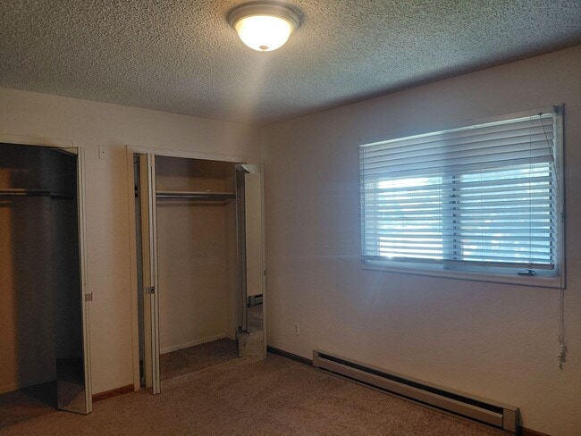 Building Photo - 2111 Chatalet Ln
