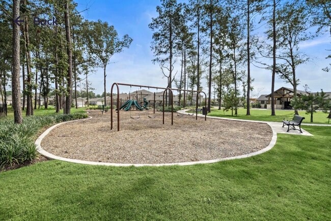 Building Photo - 16517 Opportunity Wy