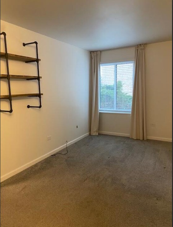 Building Photo - 6174 Knoll Ln Ct