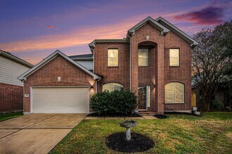 Building Photo - 3811 Misty Falls Ln