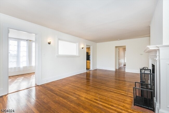 Building Photo - 232 Orange Rd