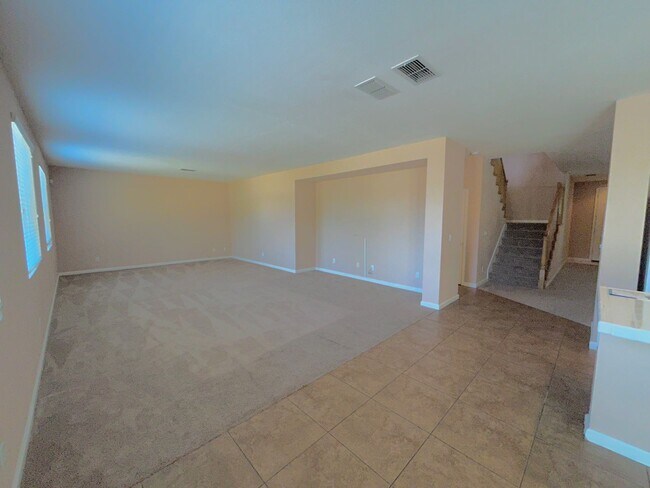 Building Photo - 6001 Jefjen Way