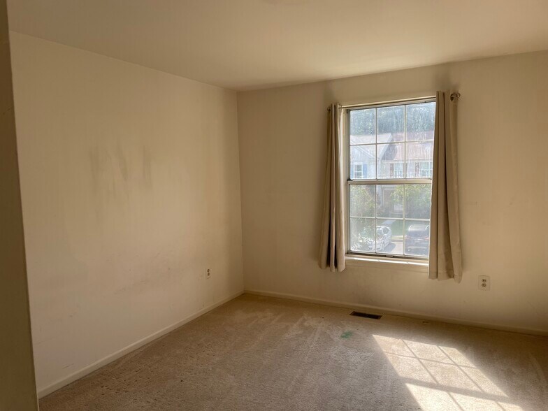 Building Photo - 11 Lambeth Bridge Ct