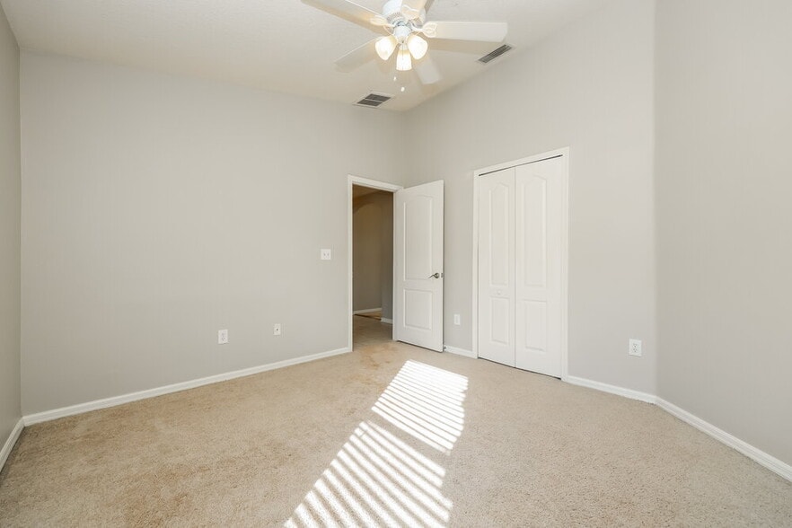 Building Photo - 12749 Evington Point Dr