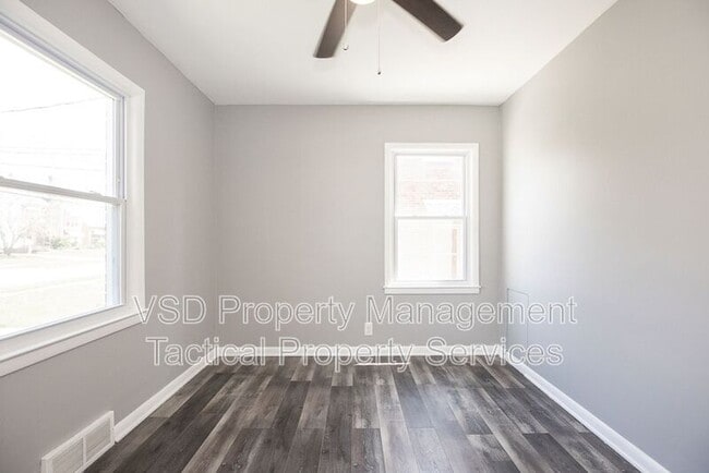Building Photo - 17932 Neff Rd