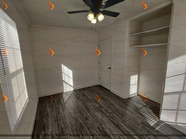 Building Photo - Fully Renovated Home with Spacious Yard – Move-In Ready!