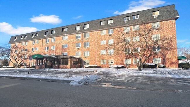 Building Photo - 5011 Valley Ln