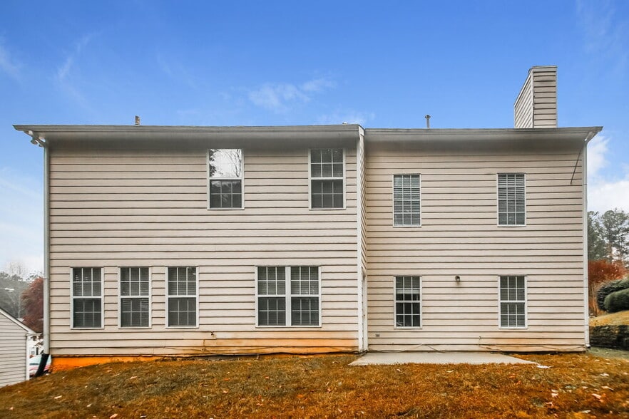 Building Photo - 3425 Sandlake Dr SW