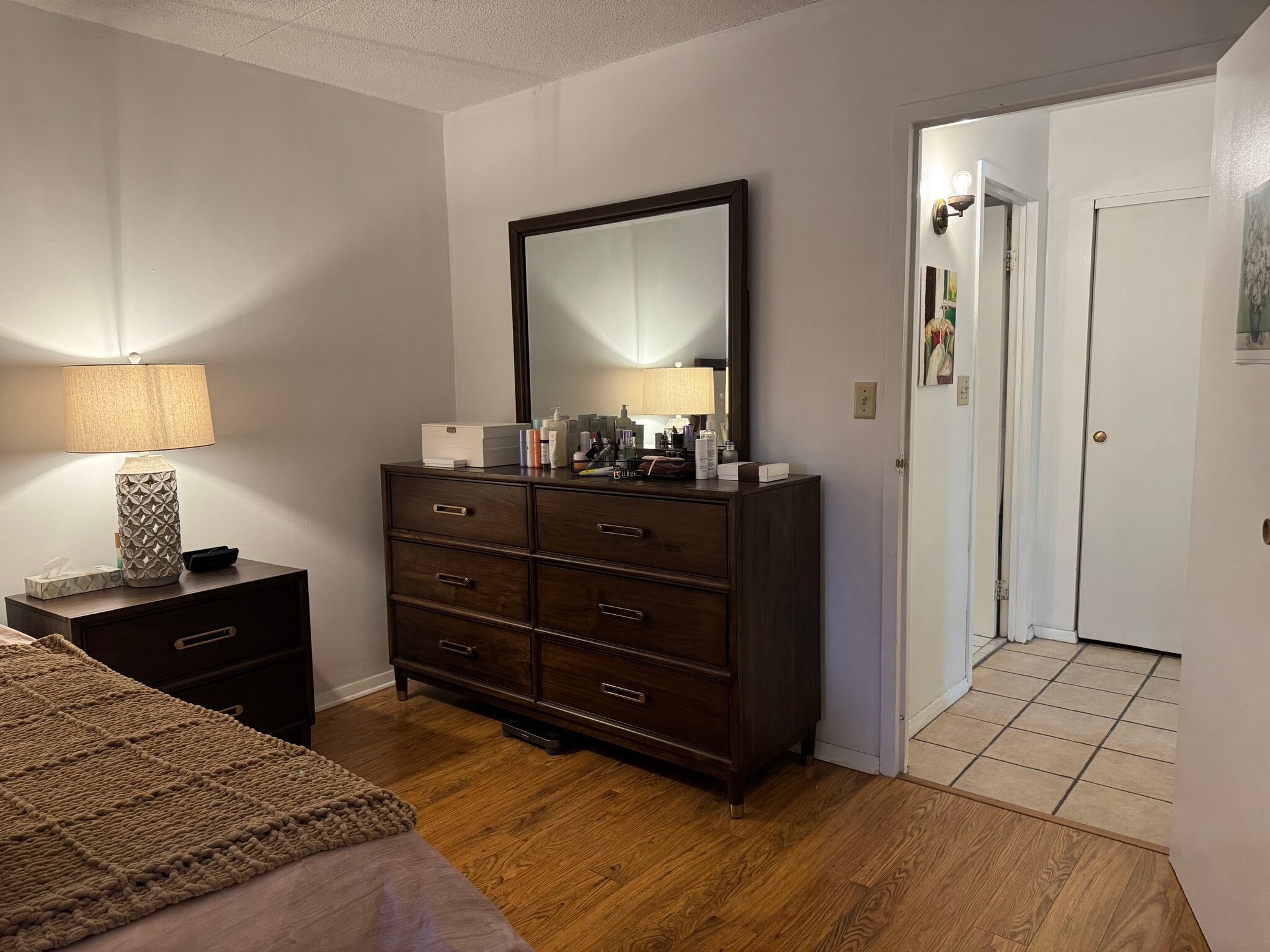 Building Photo - 50 Broadlawn Park