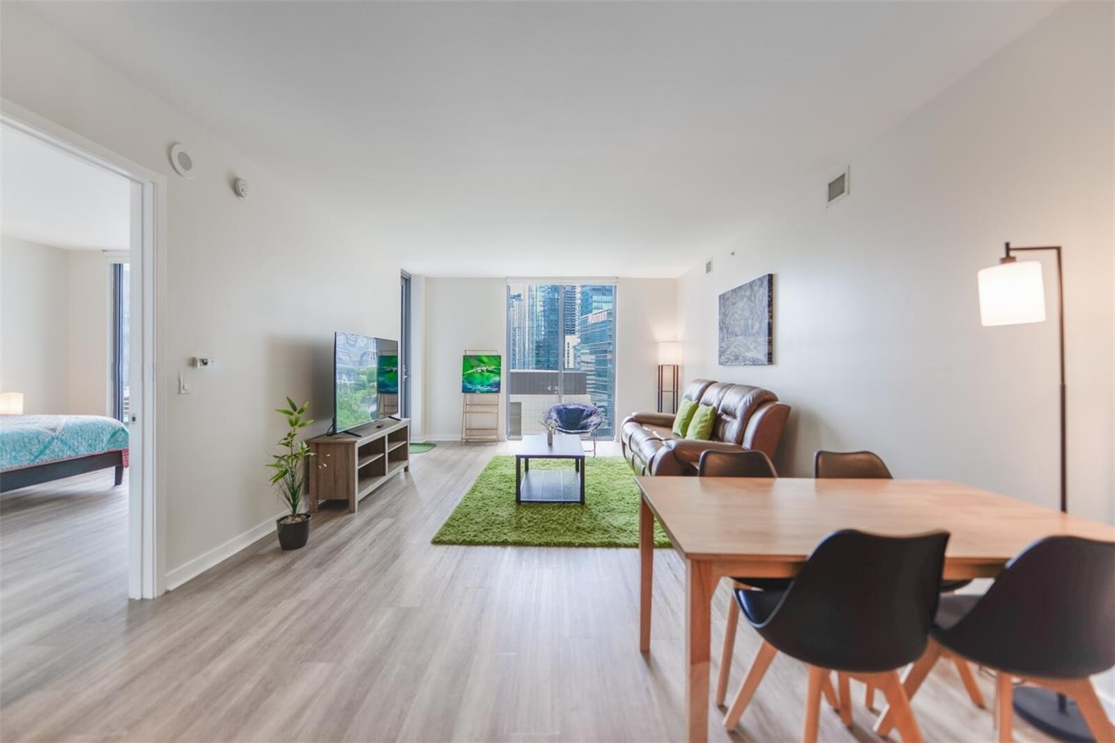 Building Photo - 31 SE 6th St