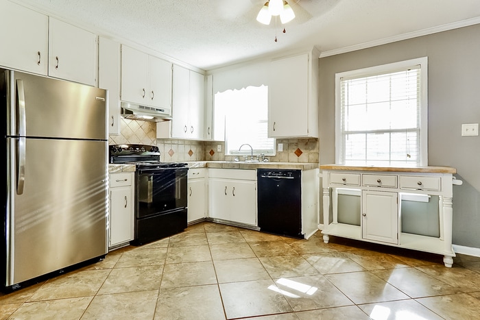 Building Photo - 106 Brookhaven Dr