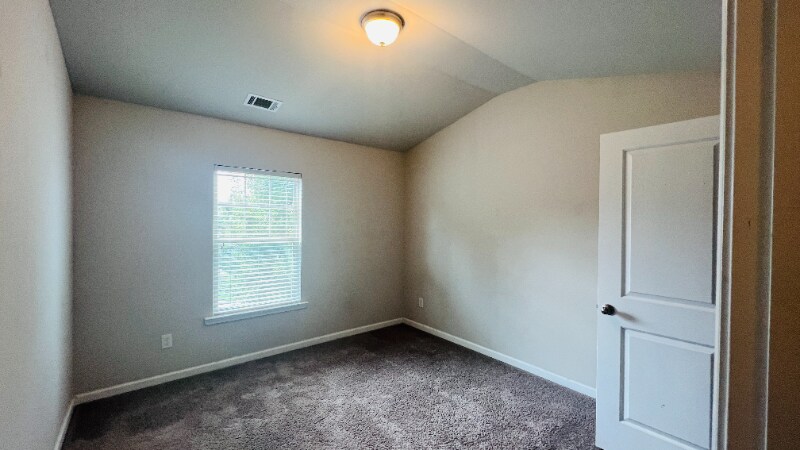 Building Photo - 256 Highland Pointe Cir E