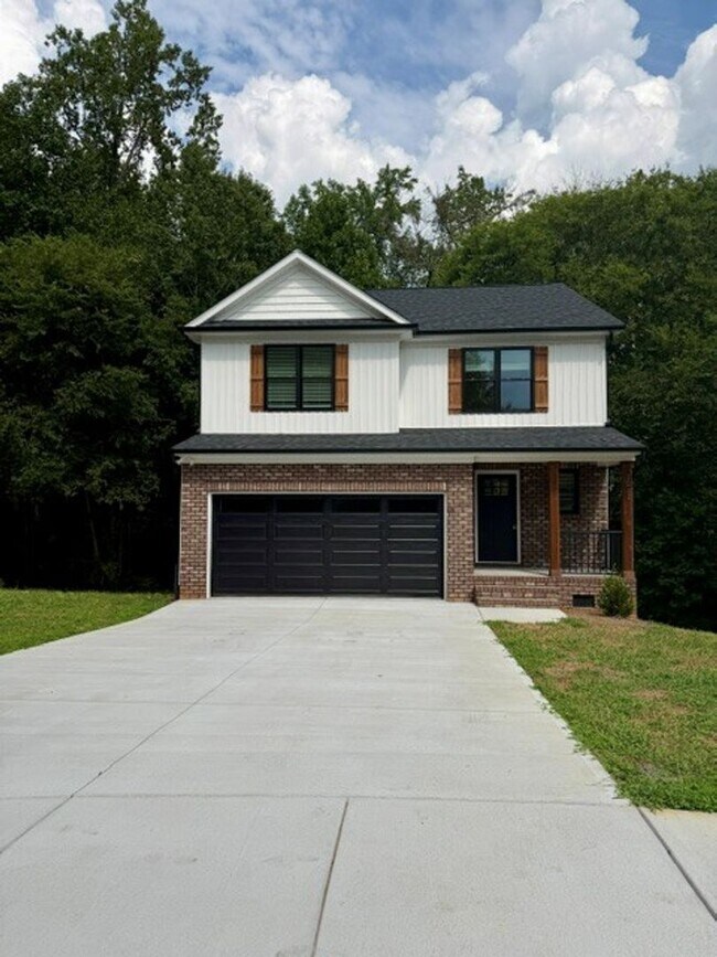 Building Photo - 1211 Brecken Court