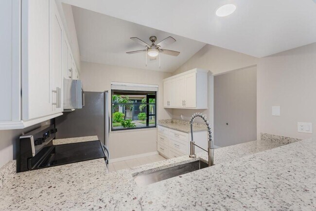 Building Photo - 11861 Caraway Ln