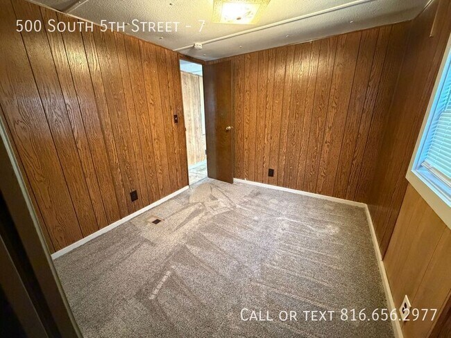 Building Photo - 500 S 5th St