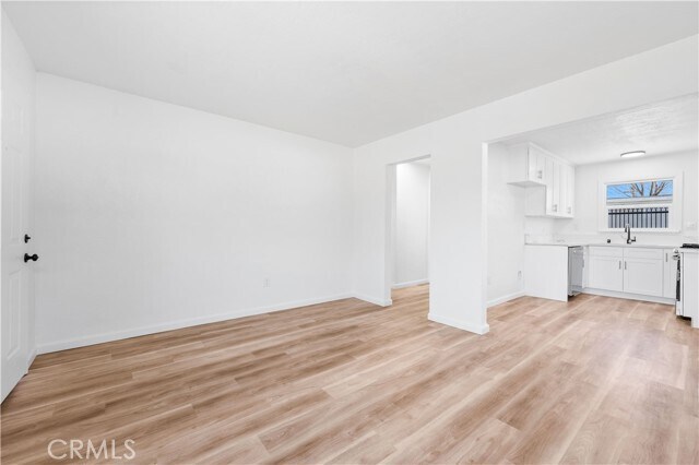 Building Photo - 44945 Trevor Ave