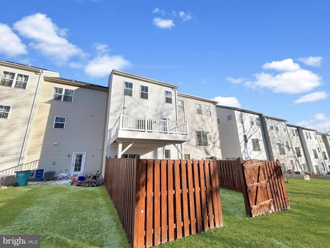 Building Photo - 13266 Dowdens Ridge Dr