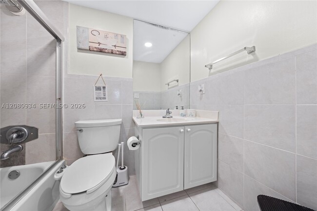 Building Photo - 3801 S Ocean Dr