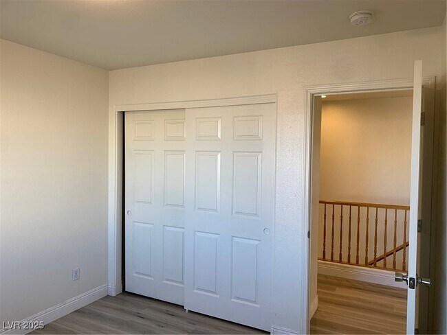 Building Photo - 5329 Wild Sunflower St