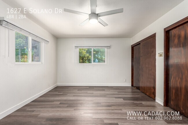 Building Photo - 1627 E Solano Dr