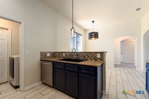 Building Photo - 109 W Libra Dr