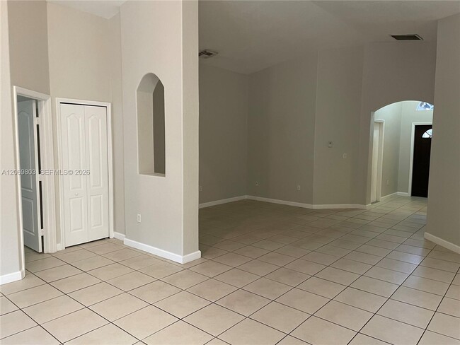 Building Photo - 2296 SW 156th Ct