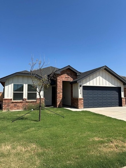 Building Photo - 1329 Bajada St