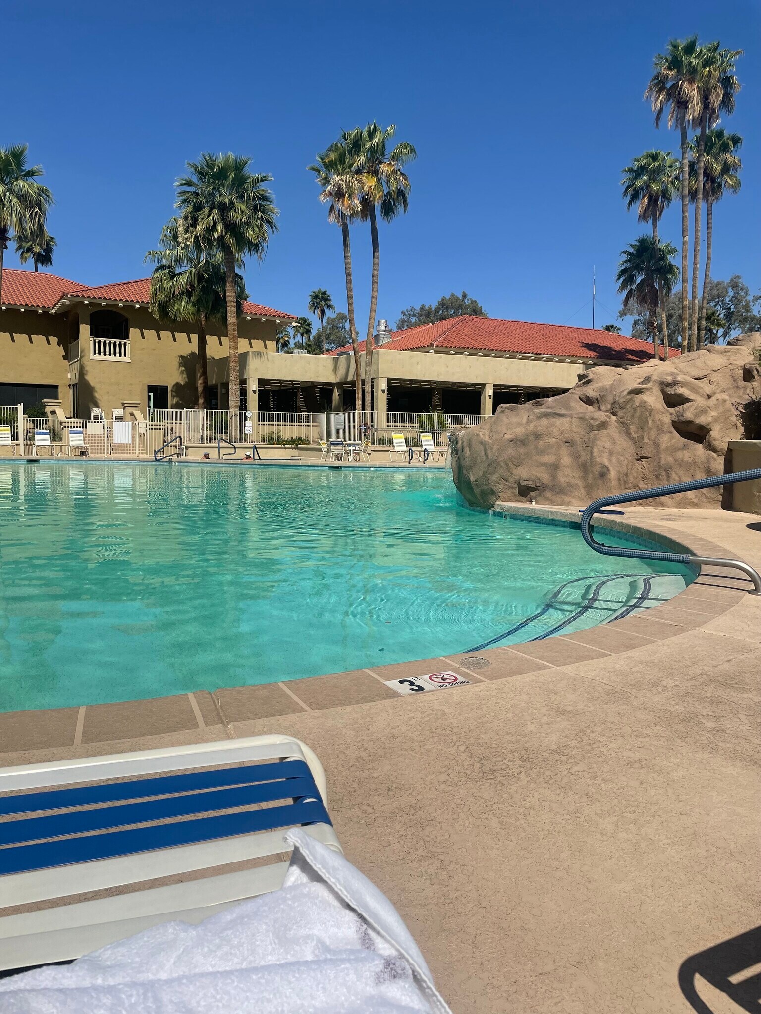 Building Photo - 14300 W Bell Rd