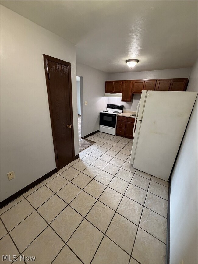 Building Photo - 249 Folsom St NW