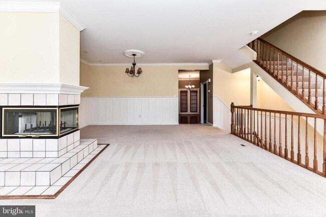 Building Photo - 4014 Rosemeade Dr