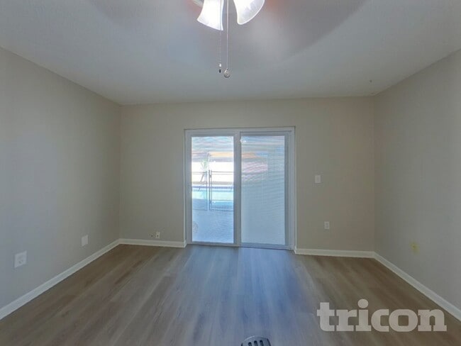 Building Photo - 6969 Briarwood Ave N