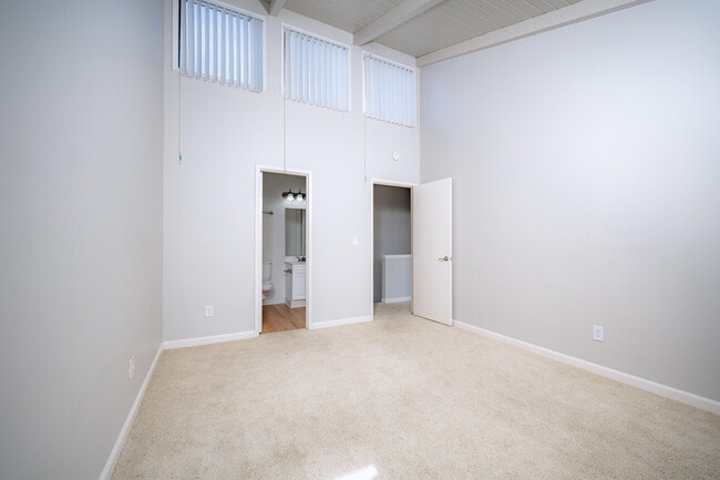 Breakwater 2 Bed - Breakwater Apartments