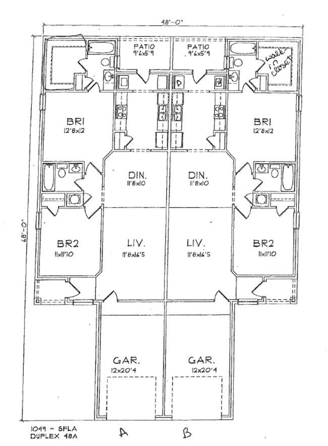 Building Photo - 925 Maplewood Dr