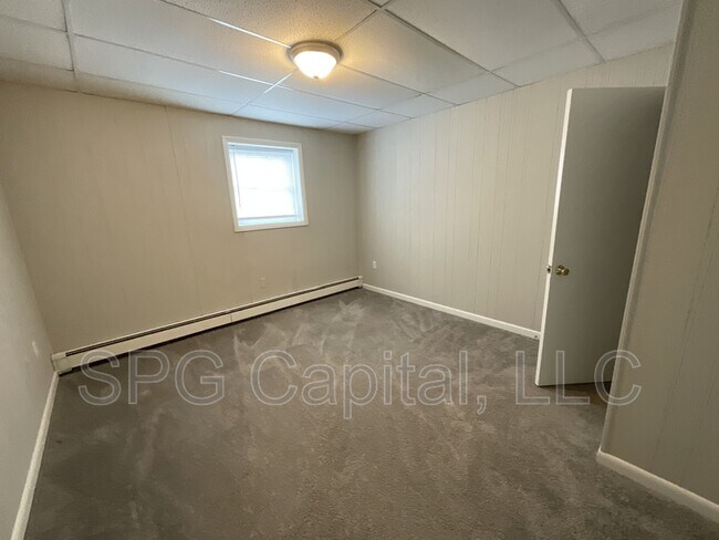 Building Photo - 51 Chambersburg St