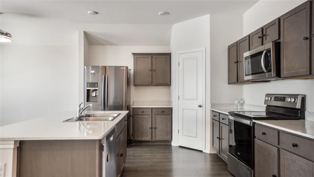 Building Photo - 414 Wagon Wheel Dr