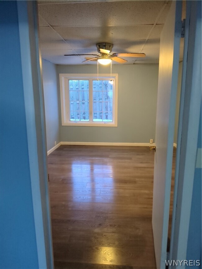 Building Photo - 1927 Center Rd