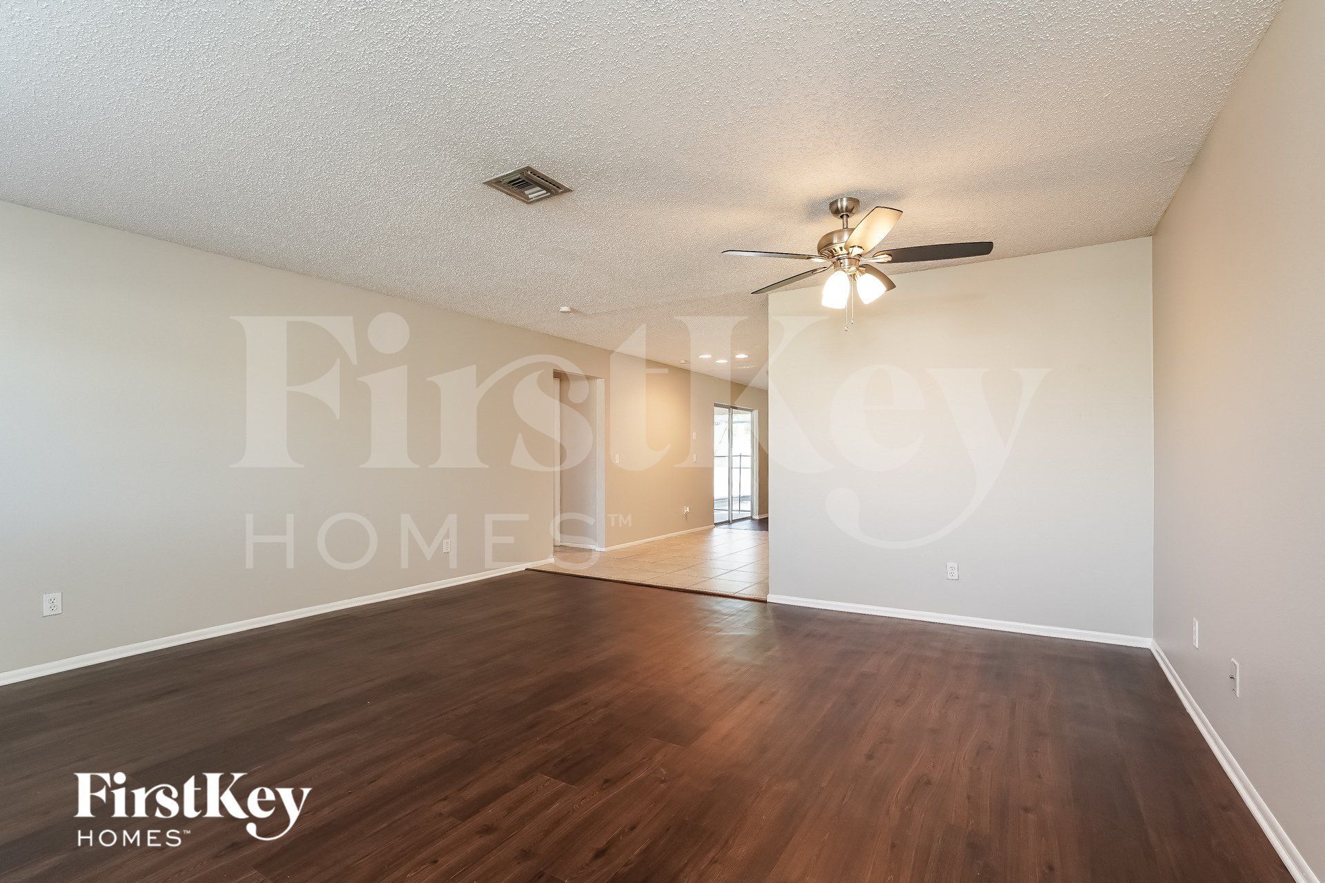 Building Photo - 3413 SE 11th Ave